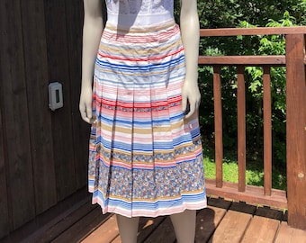 Vintage plooirok 26 taille / zomerrok / bijpassende sjaal / bloemenprint / gestreept patroon / midirok / Mister Leonard