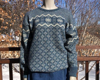 Vintage Pure Wool Sweater Size L / Ingo Sweater / True North Sweater / Blue Wool Sweater / Snowflake Sweater / Wool Knit