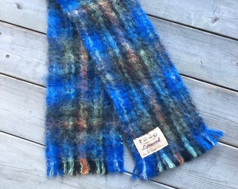 Vintage 70s Scottish Mohair Scarf / Blue Wool Scarf / Fuzzy Wool Scarf / Made in Scotland / Lynwood Nova Scotia