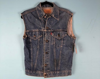 Levis Blank Tab Denim Vest S / Vintage Levis Denim / 70s Denim / Worn In Denim Vest