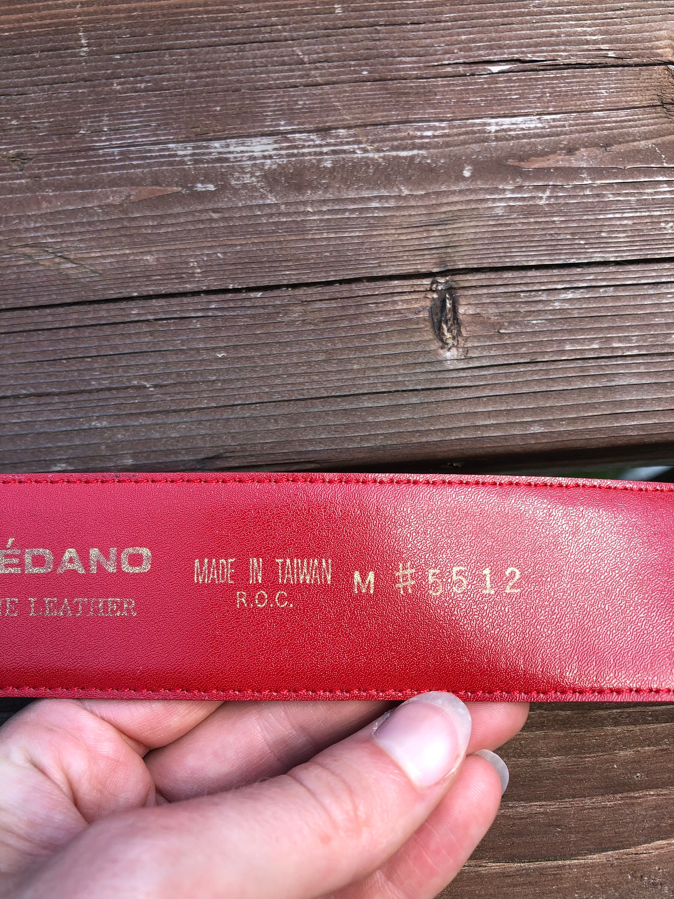Vintage 80s Red Suede Leather Belt 29 - 32 Waist / Gold Belt  display picture 1
