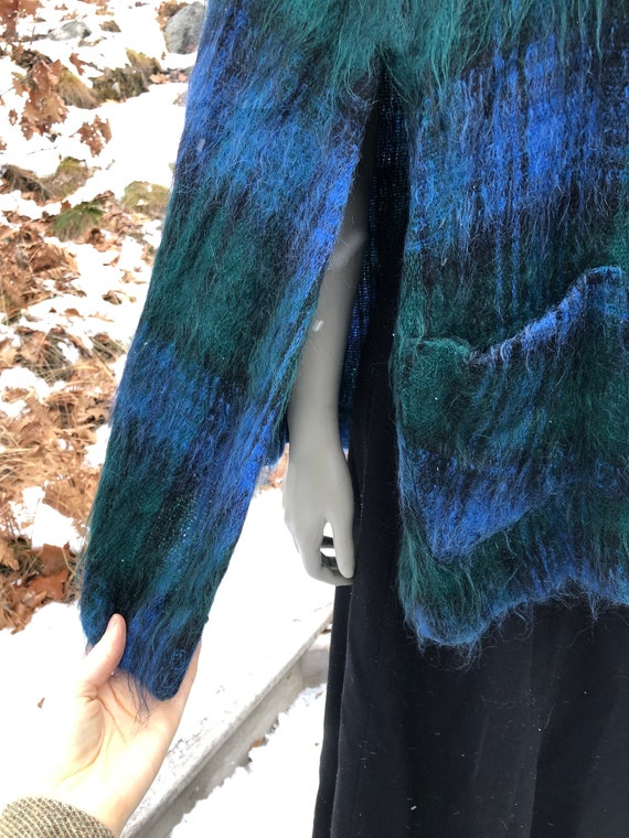 Vintage Mohair and Wool Poncho Size S - M / Vinta… - image 3