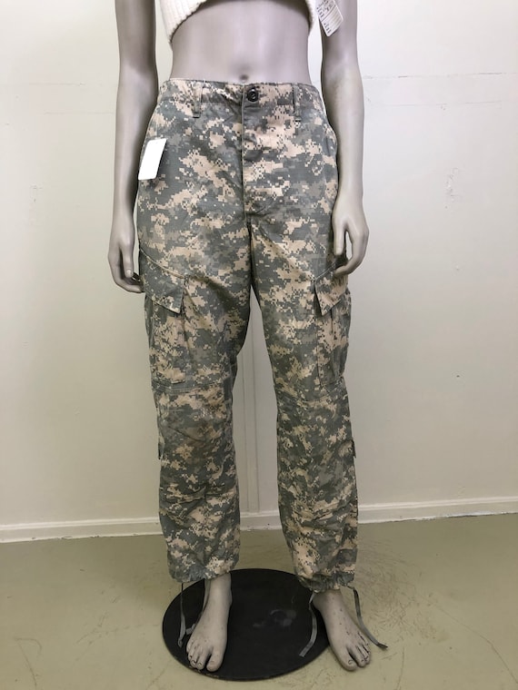 Vintage 80s Camo Army Pants 27 - 30 “ Waist / Grun