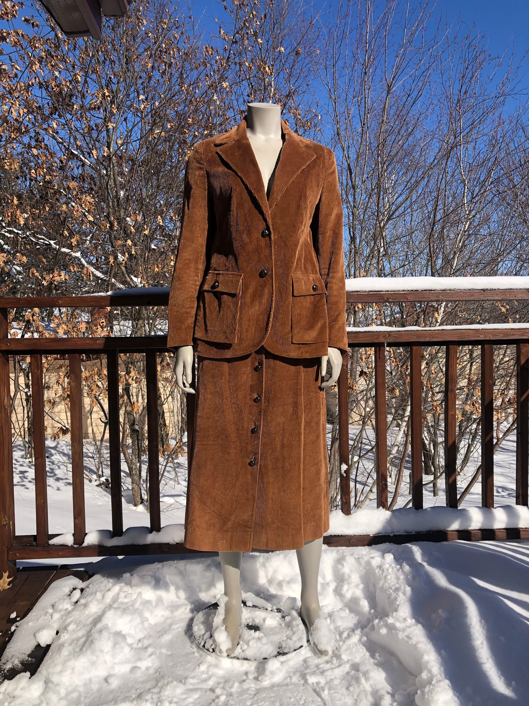 Corduroy skirt and jacket set cheap