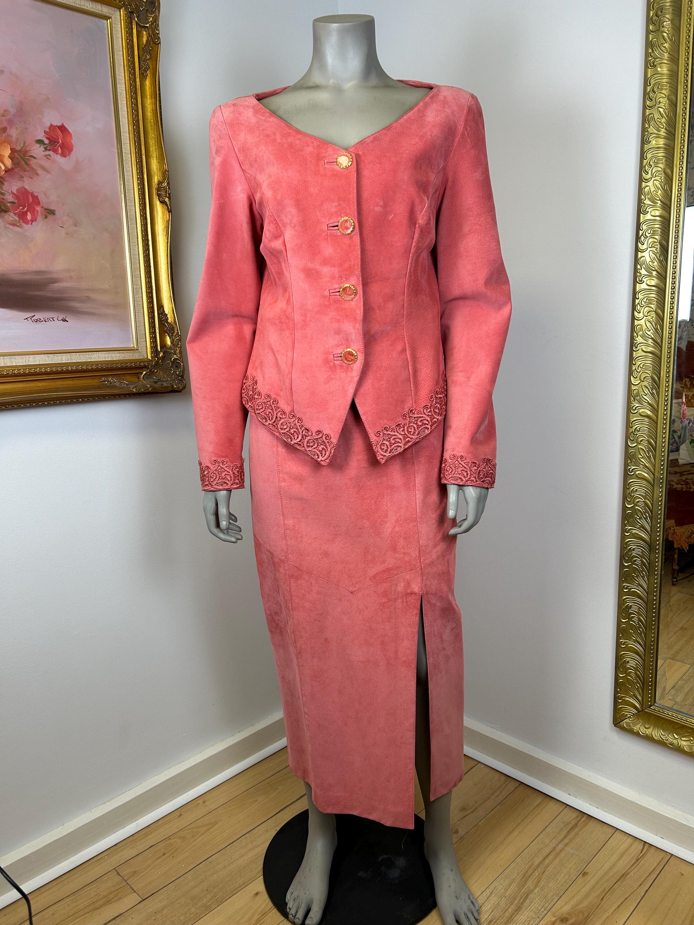 Vintage Danier Leather Suit Set S - M / Coral Pink Suede Set / Skirt and Jacket Set / Pink Suede / Lace Trim / 80s Style / Leather Set