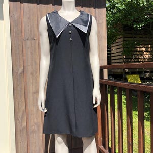 Vintage 60s Black Mini Dress Size S / 60s Fashion / Bold Collar / Little Black Dress / True Vintage