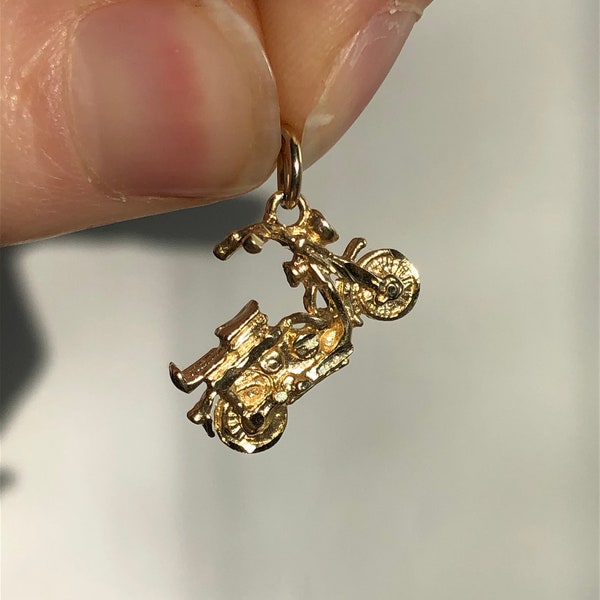 Vintage 10k Gold Moped Charm or Pendant / Solid 10k Gold Charm / Vintage Moped / Italian Summer / Travel Charm / Unique Charm / Gift For Her