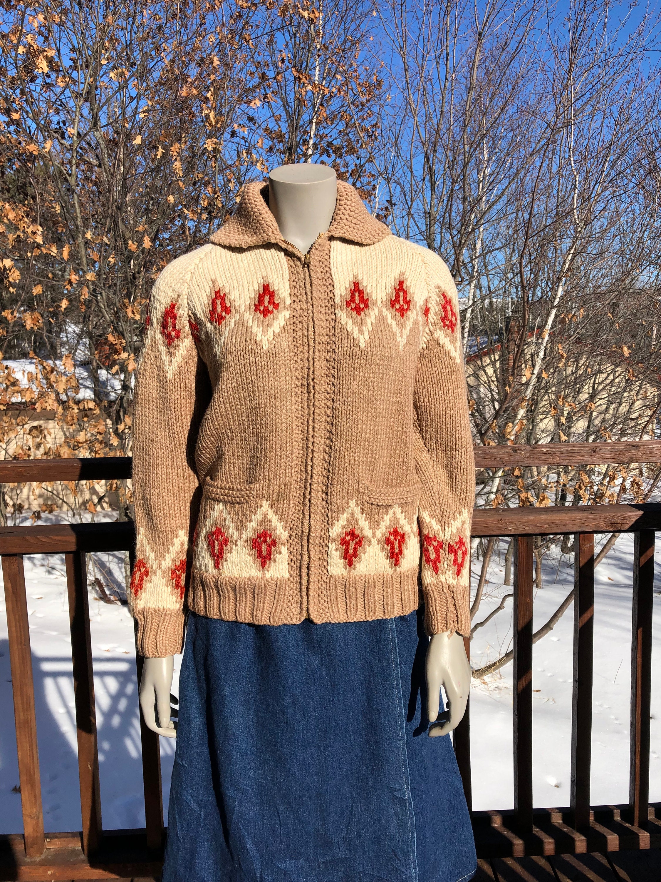 Vintage 50s Curling Sweater Size S / Wool Sweater / Wool