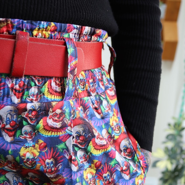 Jazz Up Clown Style Capri Trousers main image 1