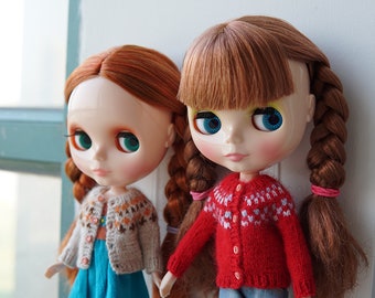 Sweater for Blythe and Other Dolls