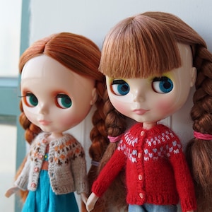 Sweater for Blythe and Other Dolls