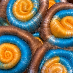 Rolags, punis for hand spinning -Sun & Sand - sunset, sienna, turquoise superfine merino wool, tussah silk- 4 oz, 113g