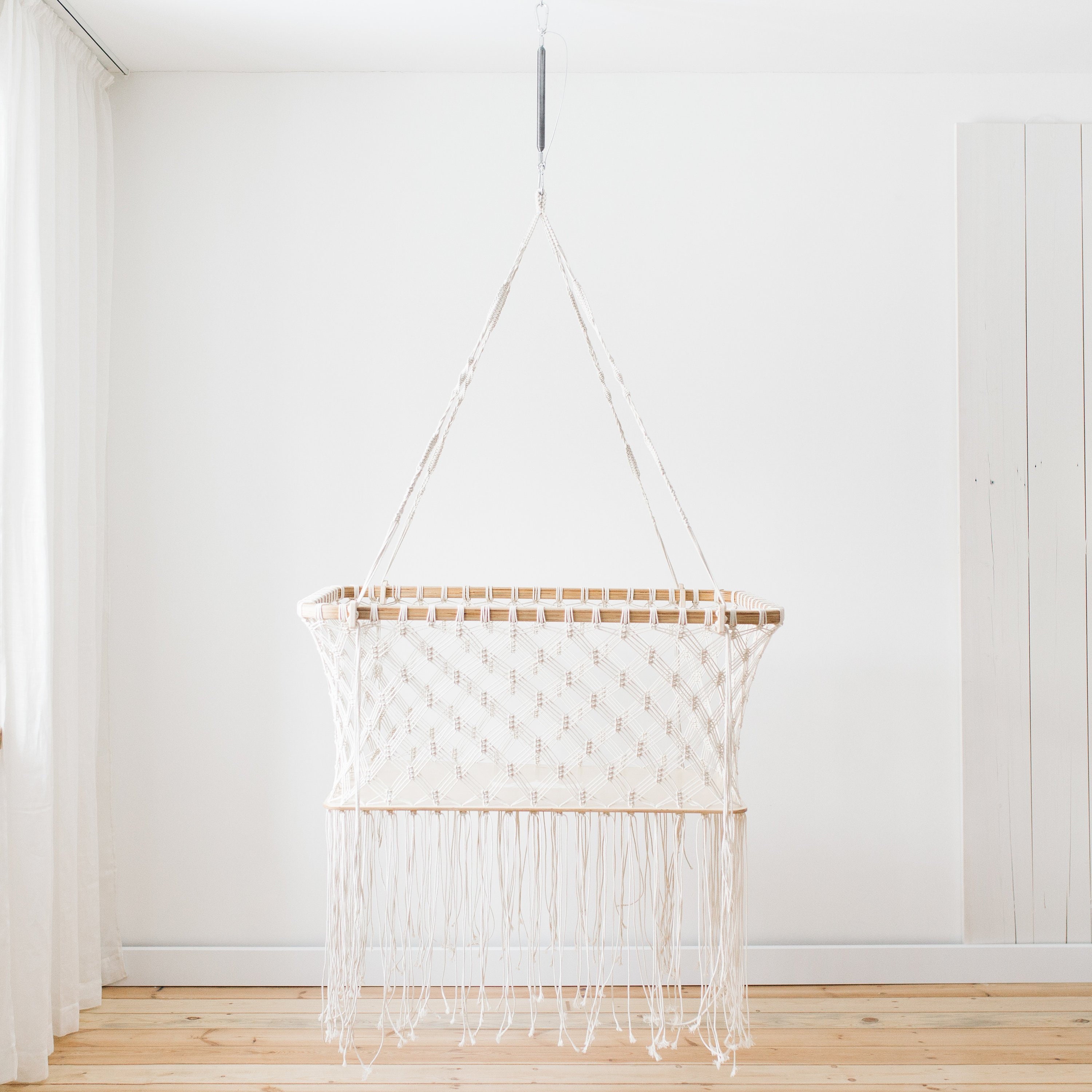 hanging cradle
