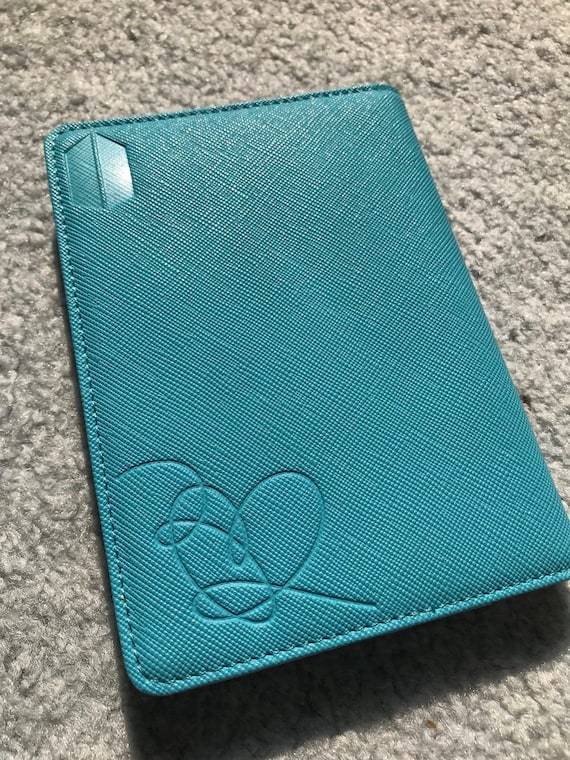 Louis Vuitton Authenticated Passport Cover Purse