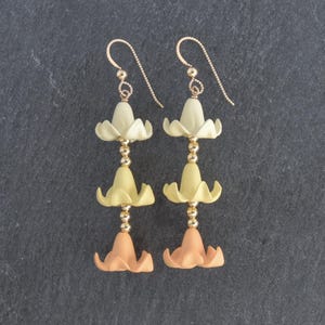 Puakenikeni Flower Earrings: Hawaiian Island Jewelry, Tropical Resin Blooms