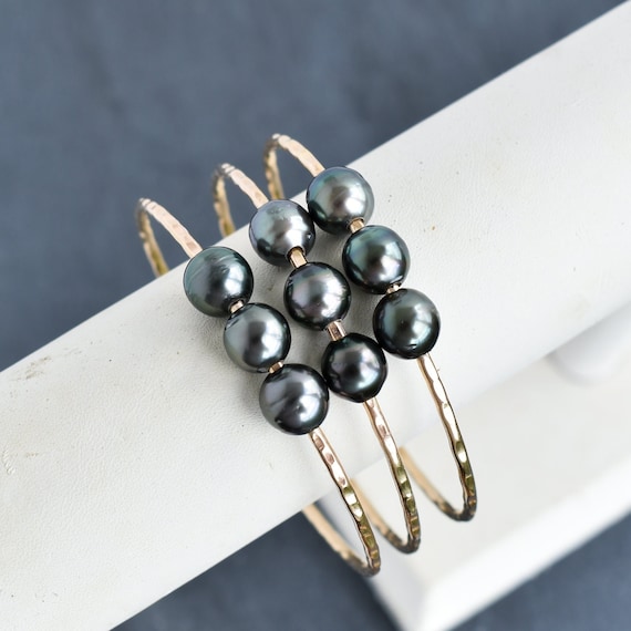 One Bangle With Three OVAL/TEARDROP Tahitian Pearls, Pick Gauge