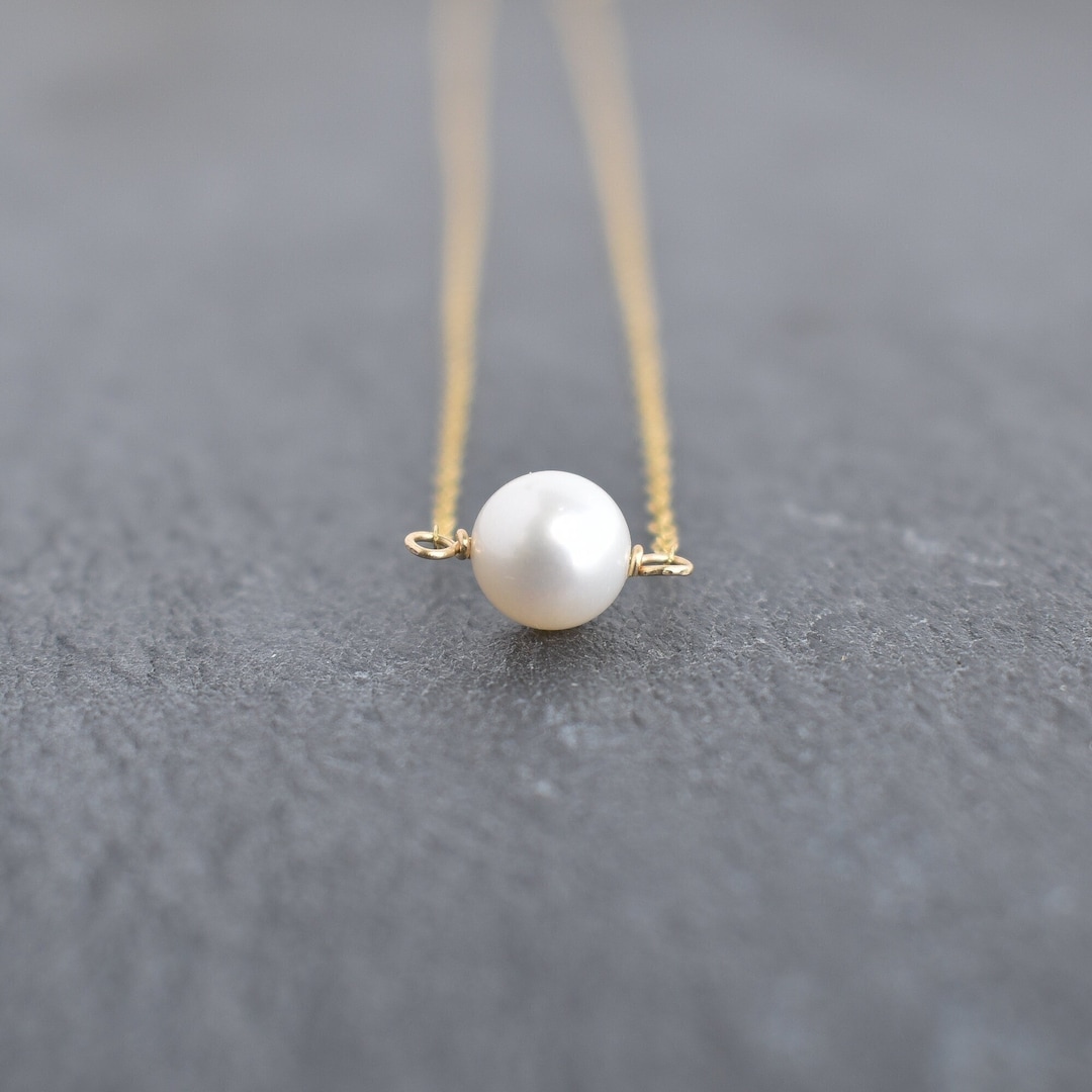 プレゼント◆MONDAY EDITION◆Everyday Pearl Necklace 8mm il_1080xN.3449052749_rbvo.jpg