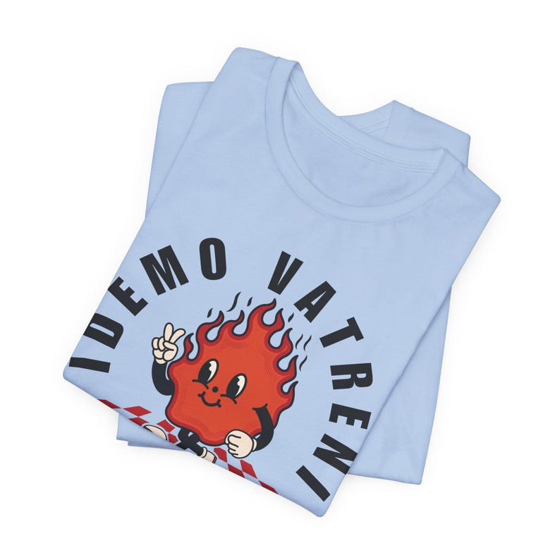 Camiseta Idemo Vatreni Cartoon Fire, camiseta Croacia Soccer 2026, Hrvatska Nogomet Majica Baby Blue