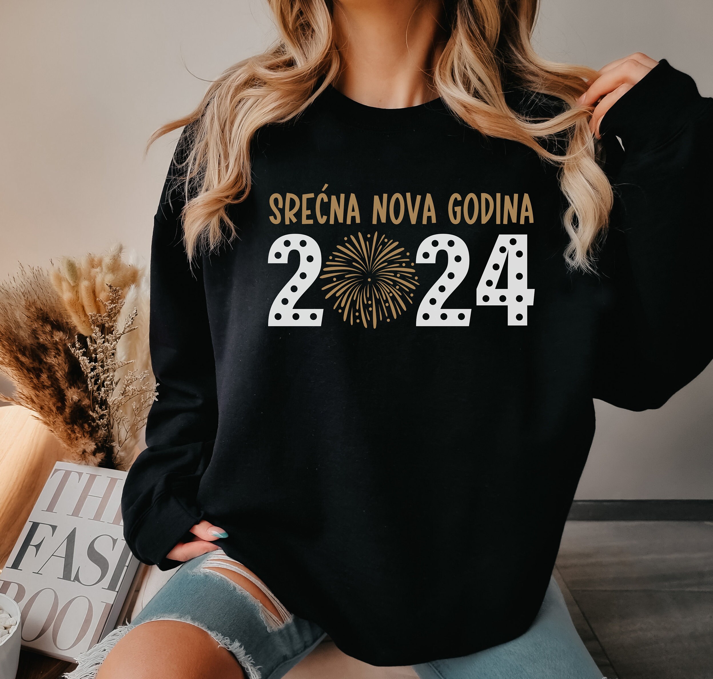 Srecna Nova Godina 2024 Srbija Sweater Srpski Dzemper Poklon Serbian Srecna Nova Godina 2024 Srbija Sweater Srpski Dzemper Poklon Serbian
