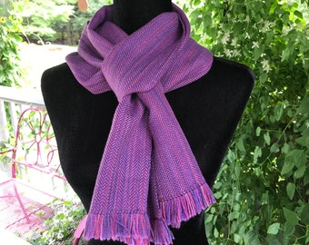 Handwoven Wool Silk Scarf – Purple Mauve Herringbone Twill
