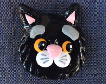 Black/cat/kitten/clay/magnet/handmade/hand painted/friend/pet/family/gift/stocking stuffer/office supplies/home