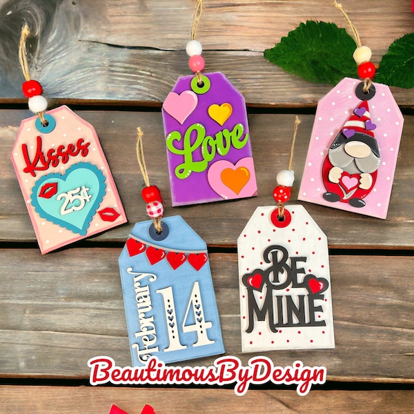 Valentine's gift tag, Valentine's ornament, Valentine's gift card holder, ornament gift, handmade ornament, reusable gift card holder