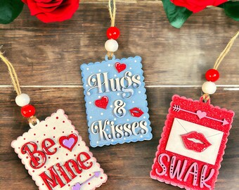 Valentine's Day gift, Gift card holder,  ornament gift, handmade ornament, reusable gift card holder,