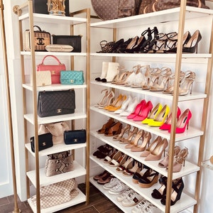 Shoe rack for shop outlet