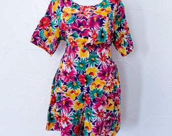 80s/90s Two Piece Bright Daisy Floral Top and Shorts Set | Large/Extra Large