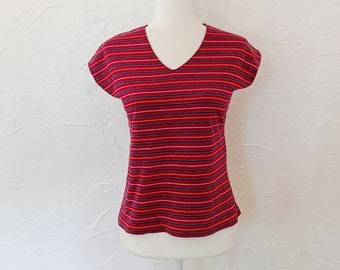 70s Red Rainbow Metallic Gold Striped V-Neck Tee | Medium/Large