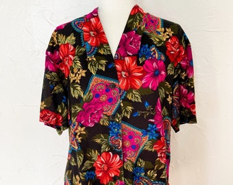 80s Black and Multicolored Floral Short Sleeve Rayon Blouse | Medium/Large