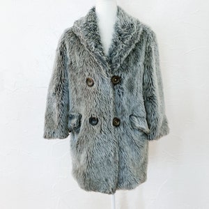 60s White Stag Silver Gray Shaggy Faux Fur Coat Large image 1