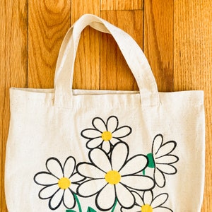 70s Daisy Print Flax Canvas Tote Bag image 4