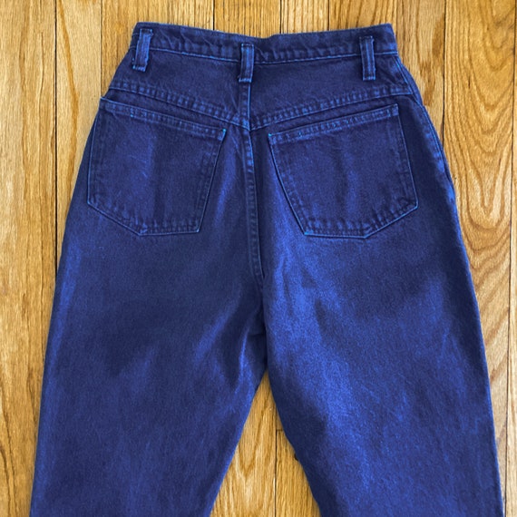 80s/90s Sasson Dark Indigo Blue High Waisted Denim Je… - Gem