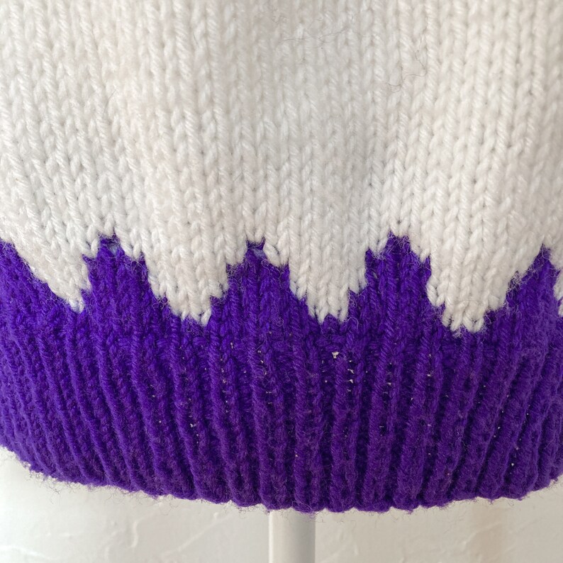 70s Two Toned White Purple Hand Knit Chunky Warm Fair Isle Sweater Medium/Large image 9