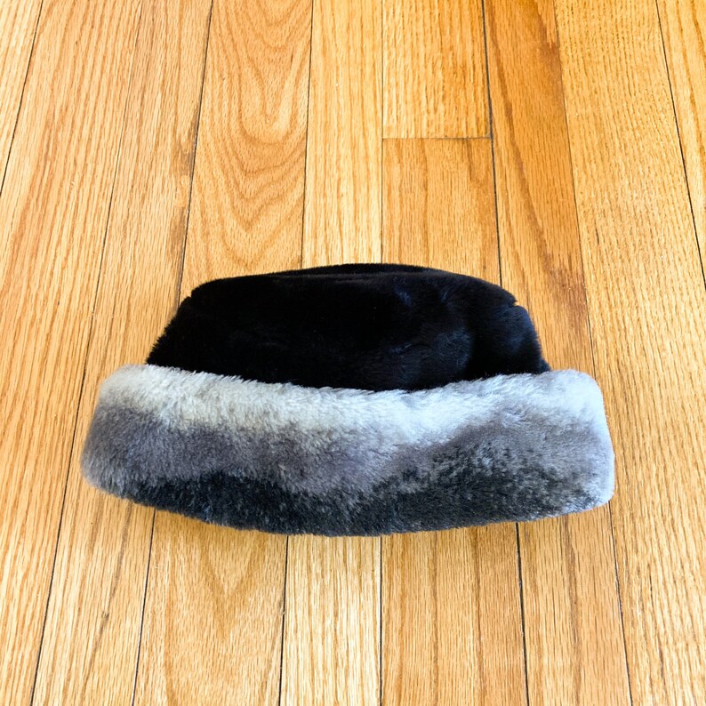 80s Black and Gray Faux Fur Folded Cuff Hat One Size image 1