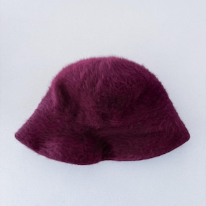 90s Fuzzy Hat - Etsy display picture 2