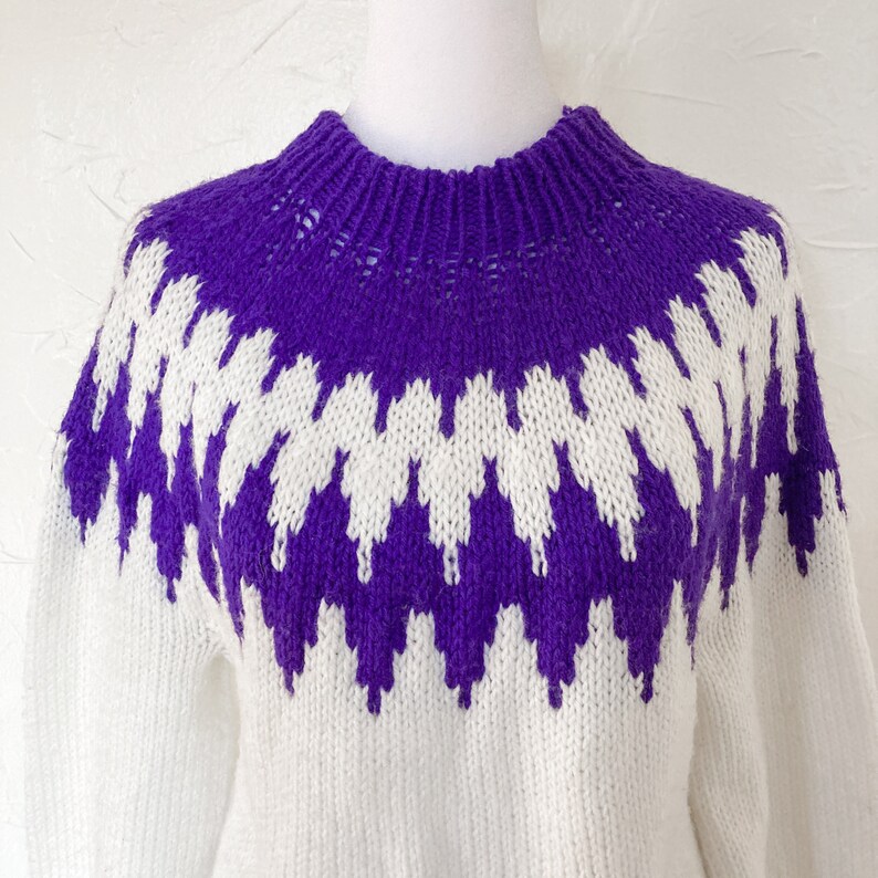 70s Two Toned White Purple Hand Knit Chunky Warm Fair Isle Sweater Medium/Large image 4