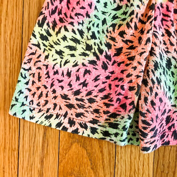 80s/90s Toddler Rainbow Neon Abstract Leopard Ani… - image 6