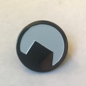 Black Mesa Research Facility Badge
