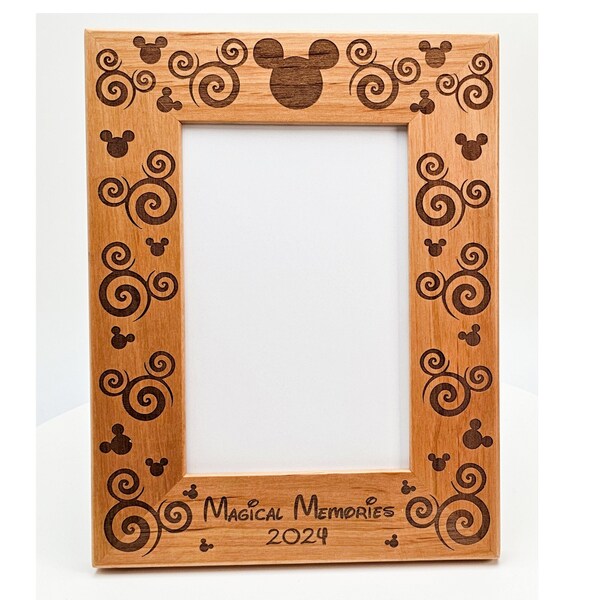 Disneyland, Disneyworld premade picture frames, 2 sizes: 5x7 and 4x6,  FREE SHIPPING