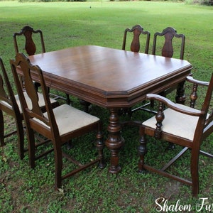 Vintage 1920s Jacobean Dining Set - Table and 6 Chairs - Antique Elegance for Your Dining Room