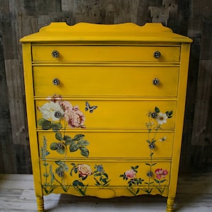 SOLD EXAMPLE---- Antique , Shabby chic dresser, hutch, bedroom set, nightstand, shelf, endtable, bed,table, chair, chairs, sideboard, buffet