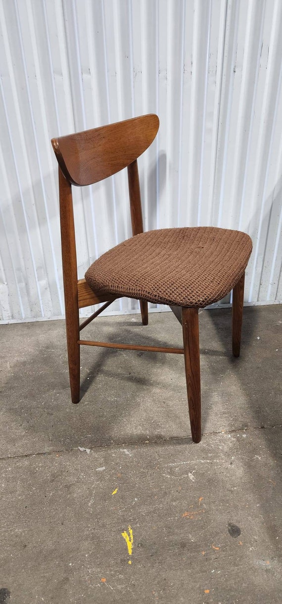 Available! Vintage mid century modern eclectic mcm accent chair