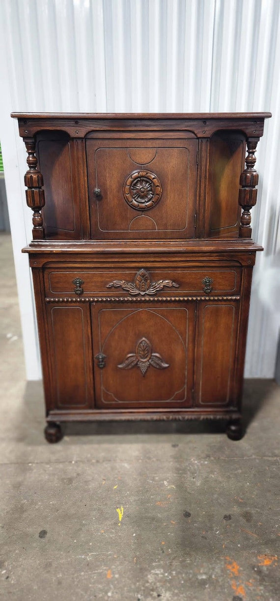 SOLD! No longer available! Antique Jacobean Depression Era Hutch/Cabinet - Ready for Customization!