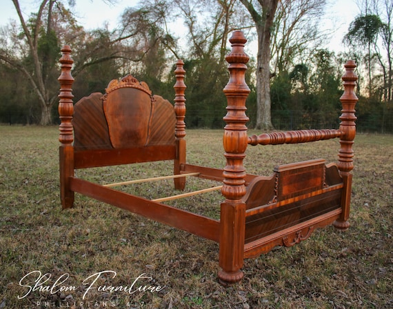 Antique bedroom set, full/queen sized bed, and small nightstand, SOLID WOOD, absolutely stunning, vintage four posted bed, Jacobean