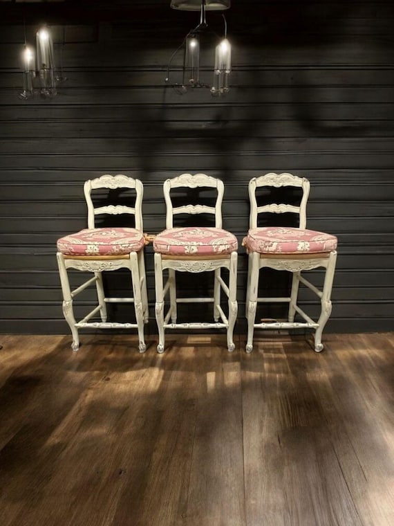 3 barstools with removable cushions, stools, kitchen island seating,dining chairs, breakfast nook chairs, farmhouse,beach cottage