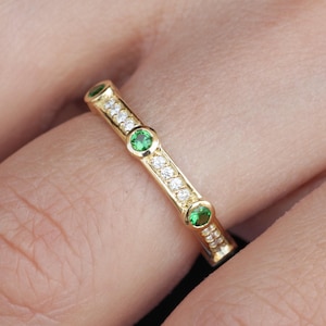 Tsavorite & Diamond Eternity Band – Full Solid 18k Gold Bezel Wedding Ring – Green Gemstone Stackable Anniversary Band
