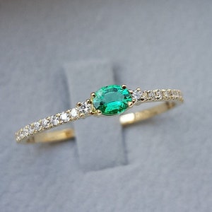 Small Oval Emerald Engagement Ring – Genuine Colombian Emerald and Diamond Ring –Dainty Solid Gold May Birthstone Ring