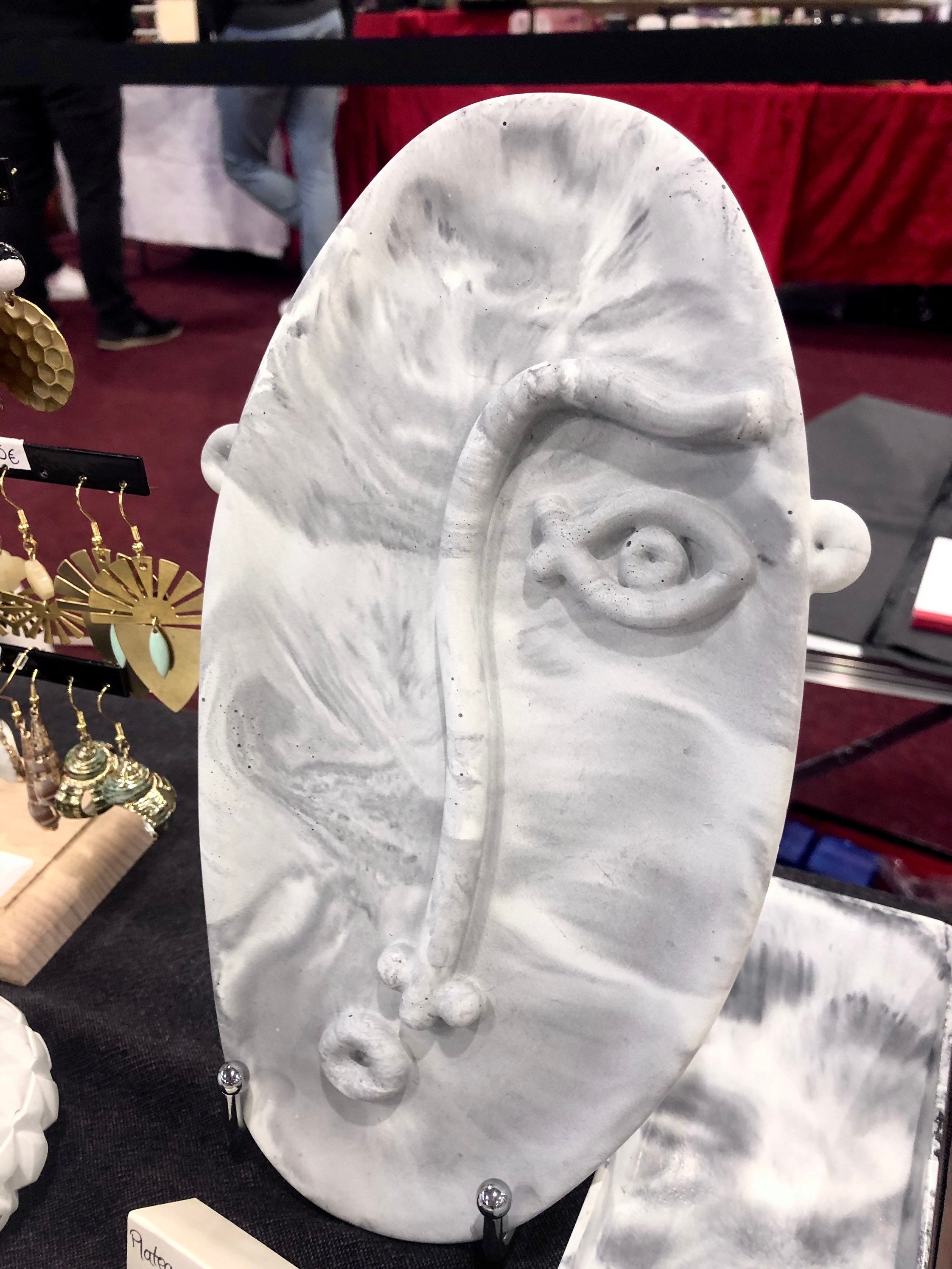 Plateau Visage en Béton